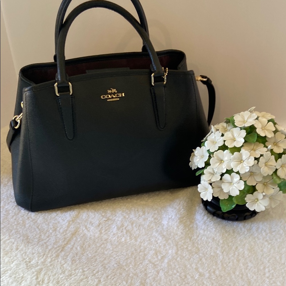 💕💕💕 Coach Black Satchel with Textured Leather and Gold Accents